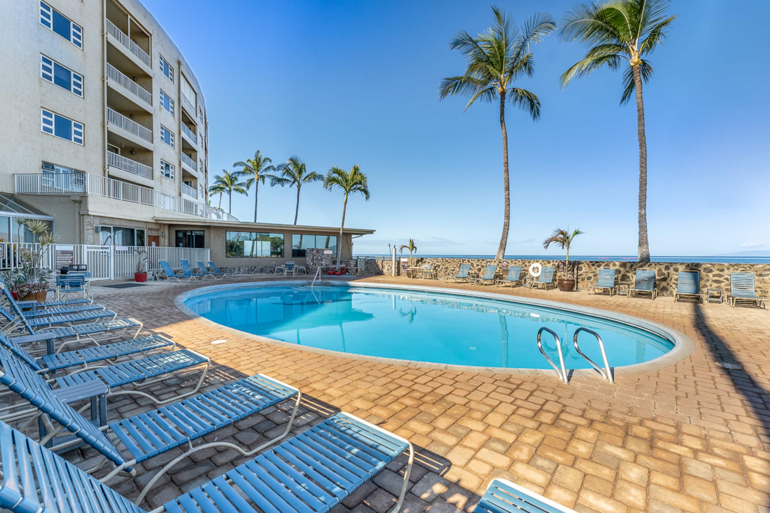 Condo in Kihei · ★4.9 · 2 bedrooms · 4 beds · 2 baths - Image 35