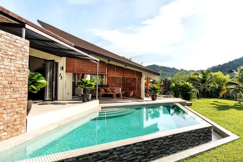 Villa Bunga Raya - Luxury villa with private pool