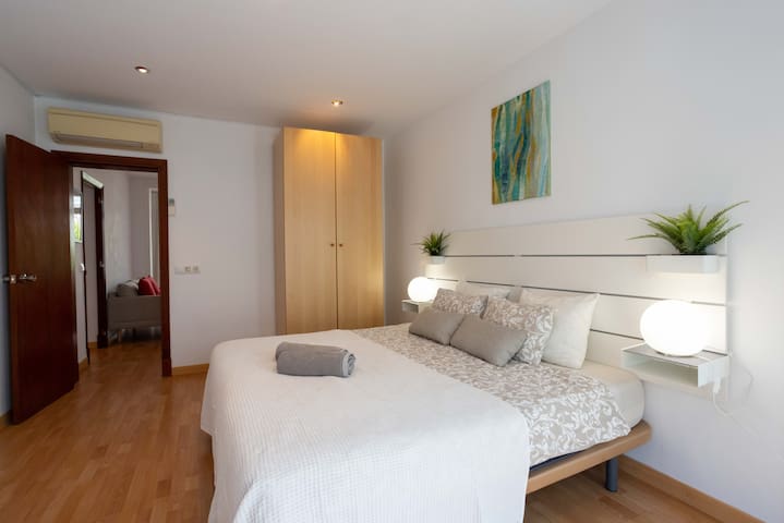 ** WhiteTownhouse in Palma close to the Beach **