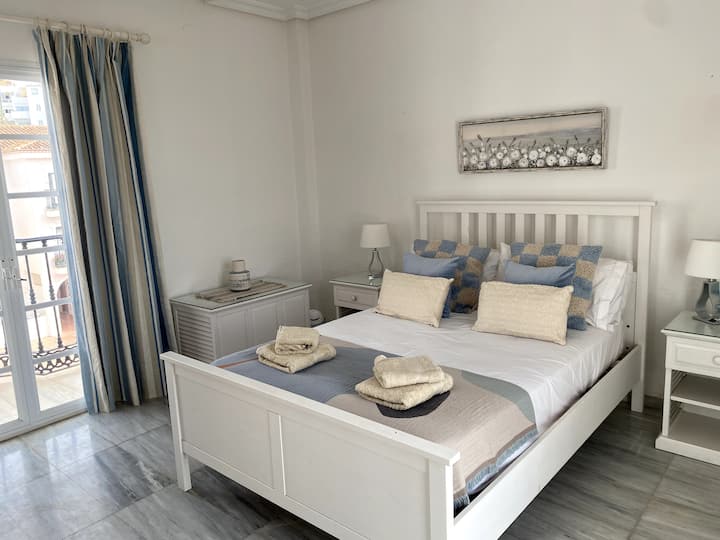 ห้องนอนหอนาฬิกา