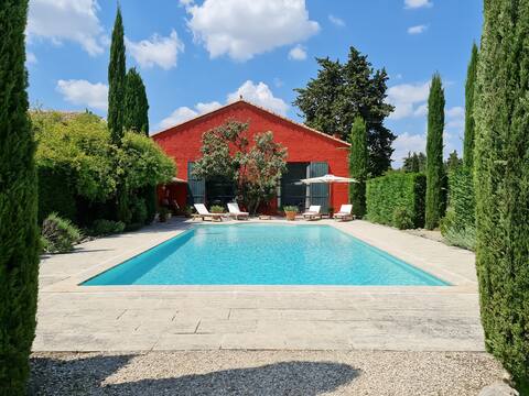 Le Mas Rouge in Provence