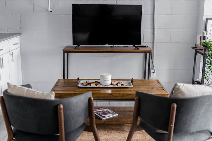 The Couple's Retreat - Relax Minutes From Downtown - Nashville, TN