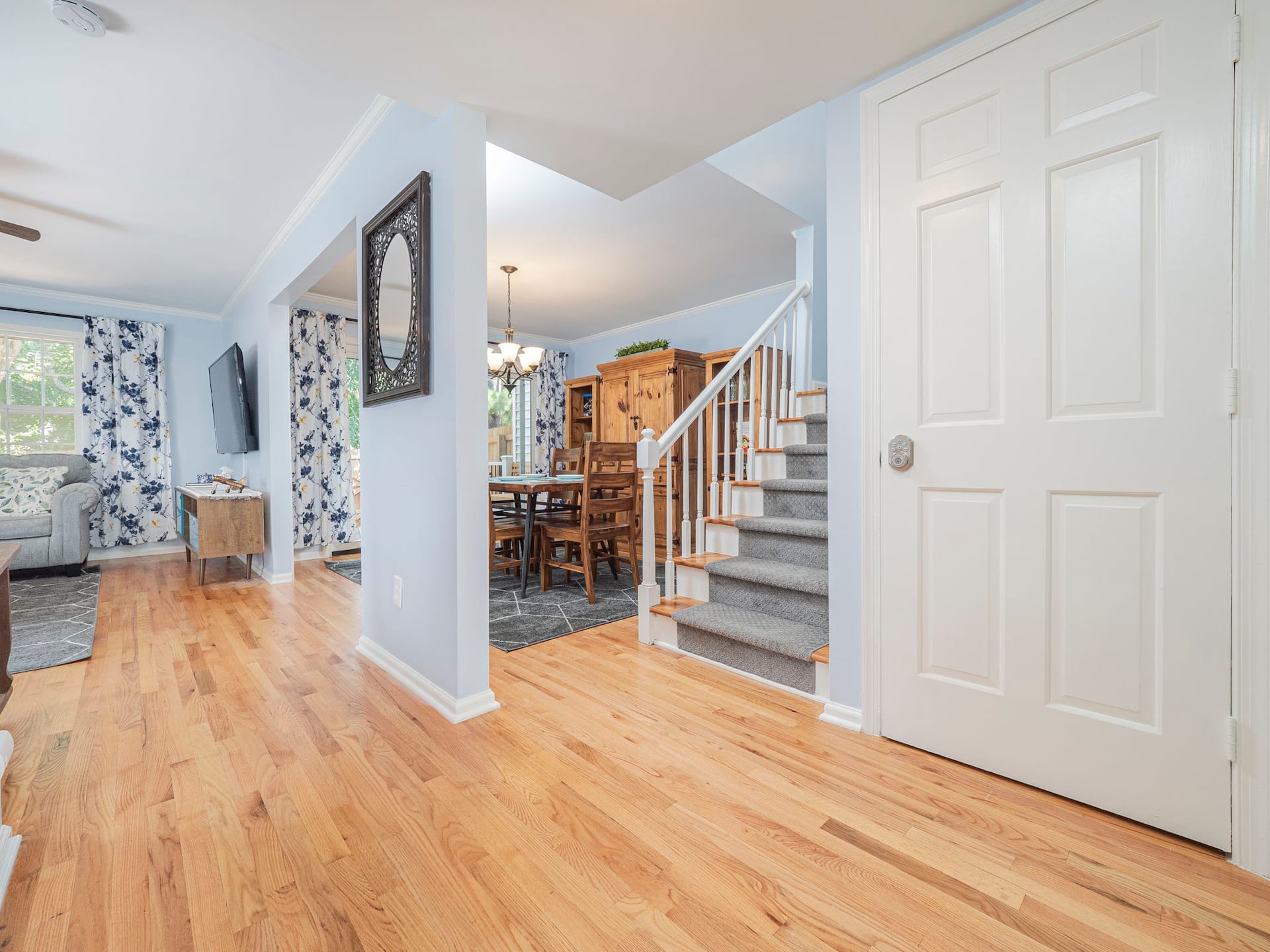 Newly Updated 3 Bedroom Townhome in Heart of Cary — photo 2