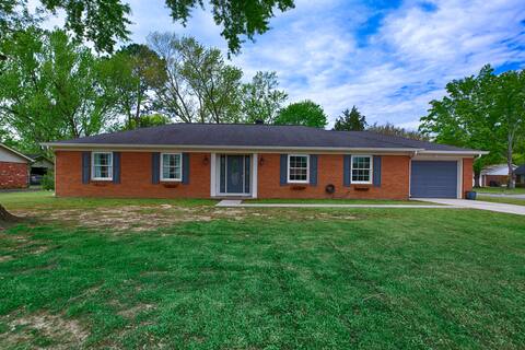 Decatur*4 bedroom*2 bath*fenced yard*less toxins