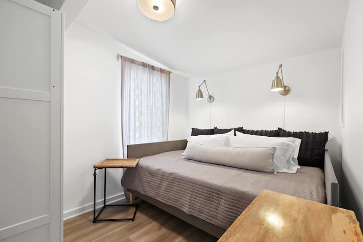 Dhoma e gjumit dopio "queen" 2