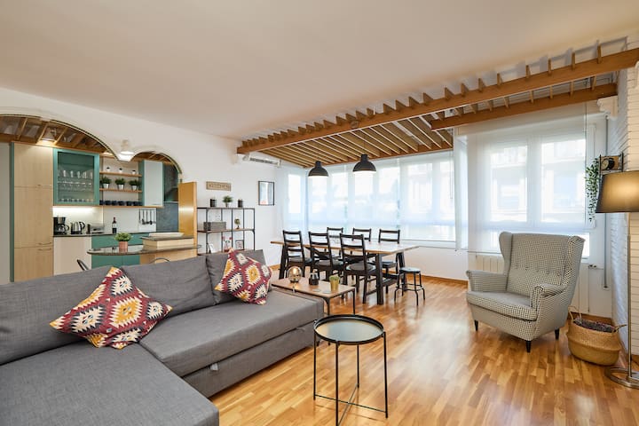 Family-friendly Oasis in the City Center