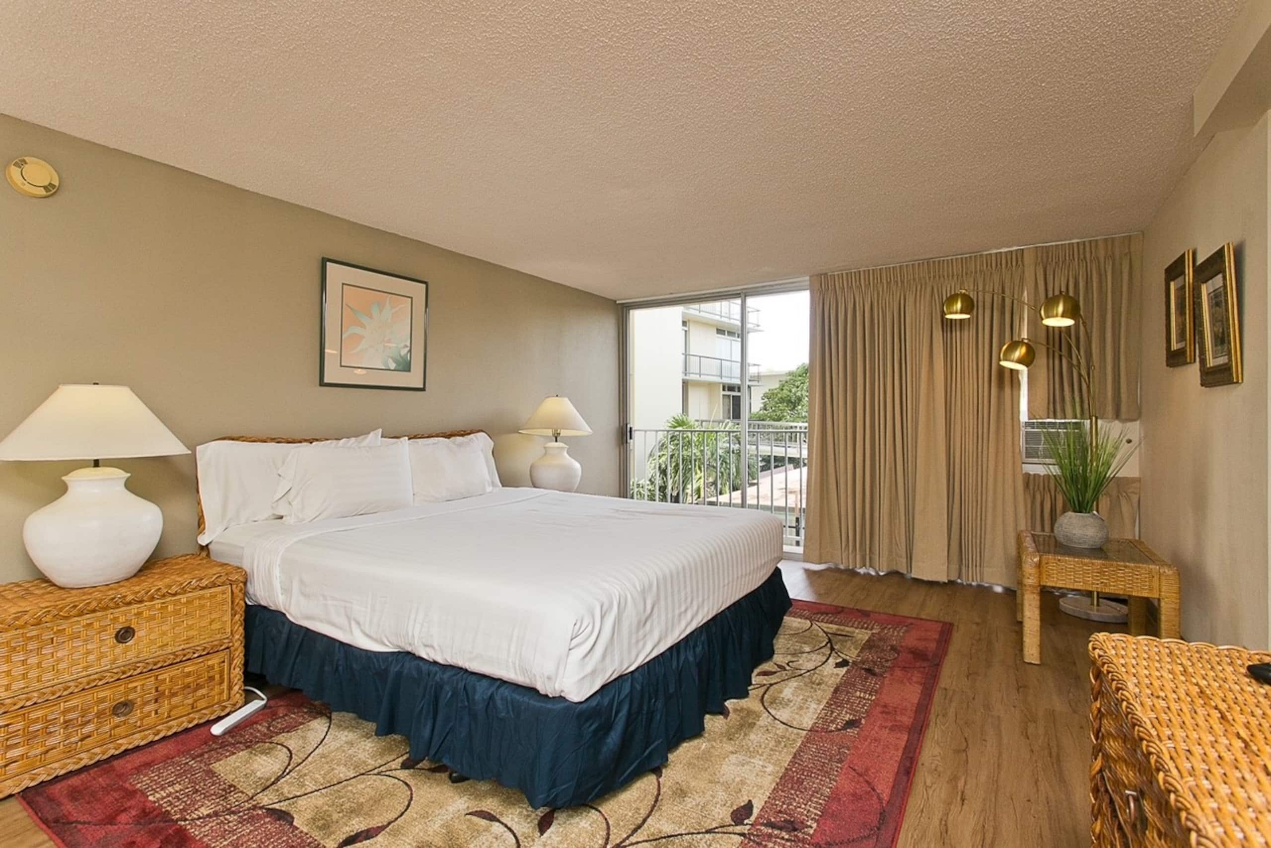 DHBH 501 Oceanfront Lanai Condo - Sleeps 4 - Image 1