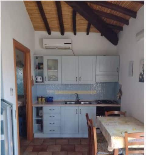 Top Airbnb: Casa Viola Orosei with garden, Wifi and AC in Orosei