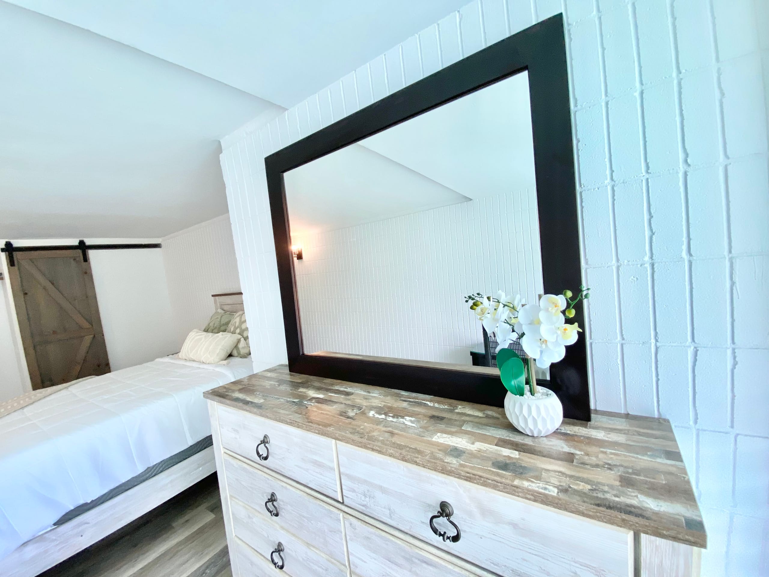 Condo in Hauula · ★4.73 · 1 bedroom · 4 beds · 1 private bath - Image 18