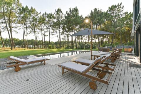 Exceptional villa sea view - Palmyre golf course