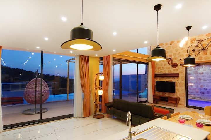 Villa Amare Kapalı ıSıtmalı Havuzlu  Tatil Villası - Kalkan