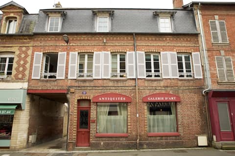 House with garden 10 people old quarter