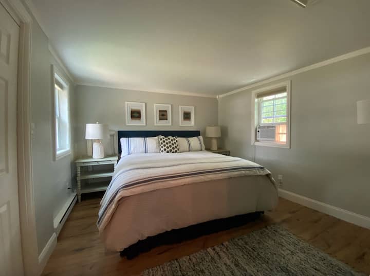 Chumba kikuu cha kulala, Kitanda cha Kifalme