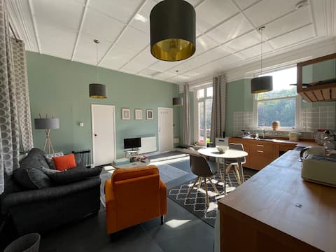 Successful Airbnb property: A beautifully furnished one bedroom apartment in Lynton And Lynmouth