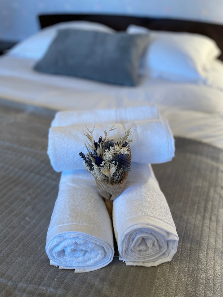 Peshqirë dhe peshqirë banje