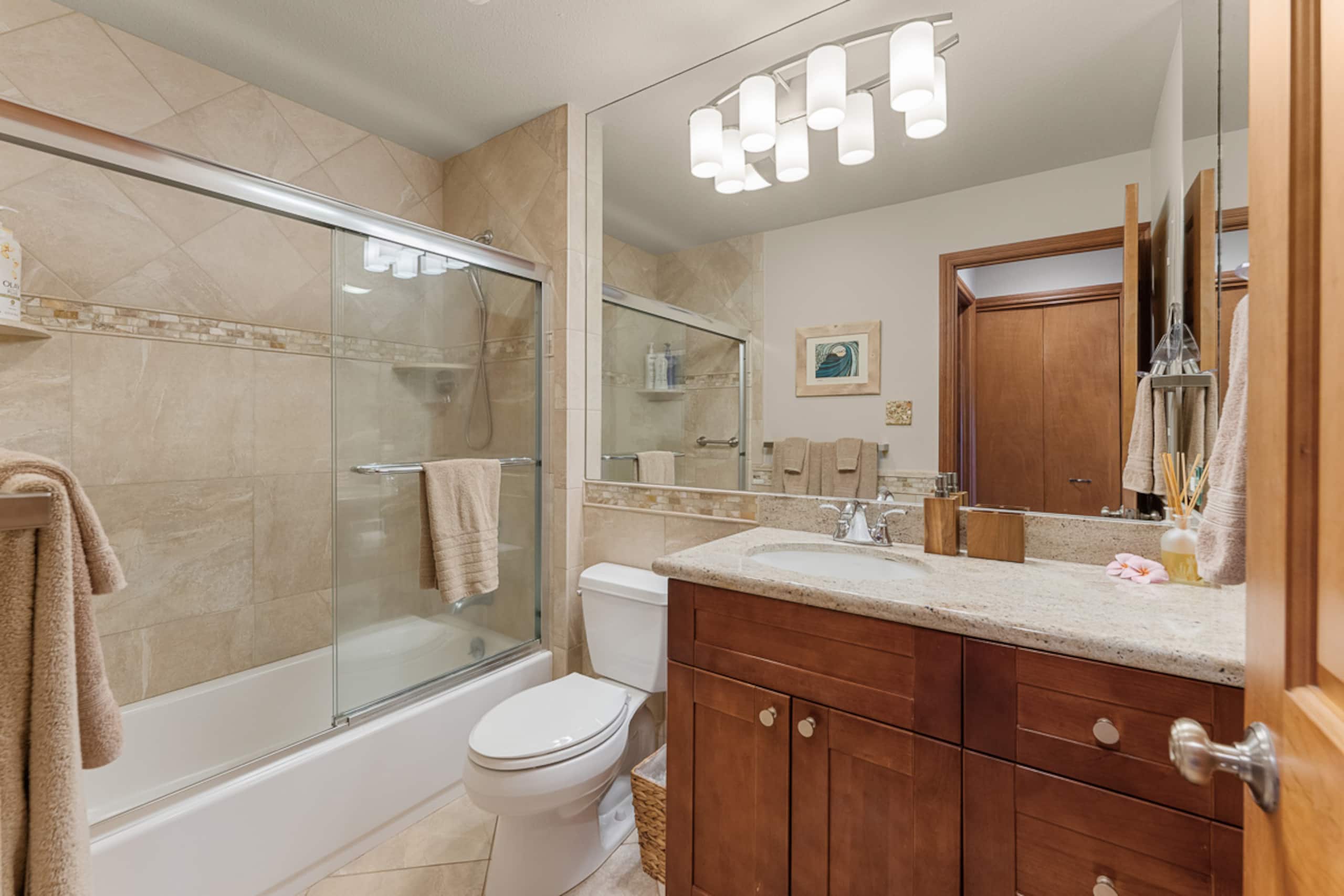 Condo in Kihei · ★4.93 · 2 bedrooms · 4 beds · 2 private baths - Image 37