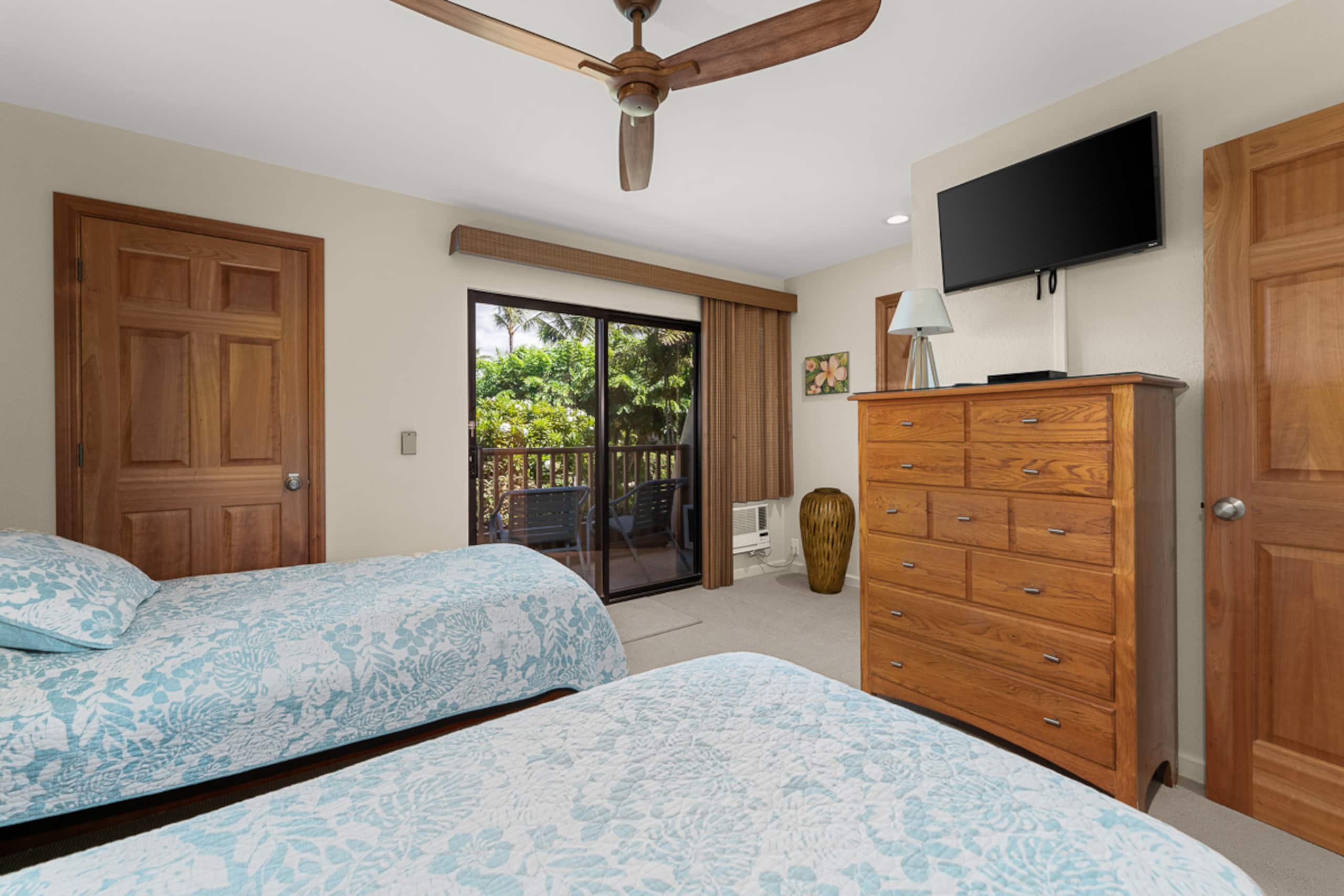 Condo in Kihei · ★4.93 · 2 bedrooms · 4 beds · 2 private baths - Image 32