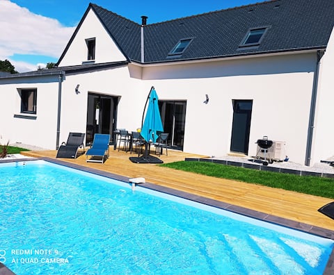 Pretty house with a pool