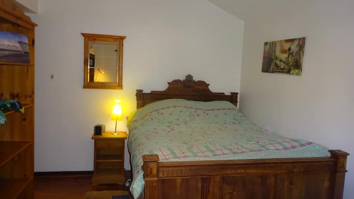 ห้องนอน #1 (เรียกว่า "มารี - อีฟ"