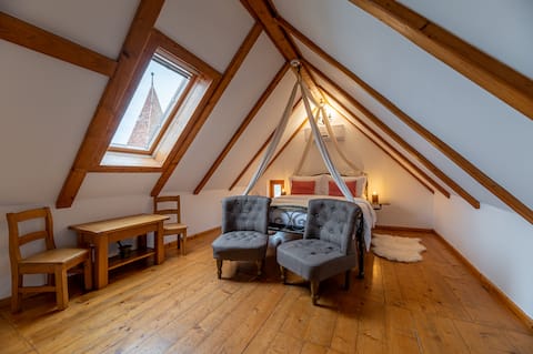 ♕ Standard Double Room - Attic With City View ♕