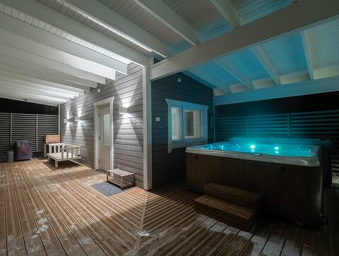 Kukonhiekka Vibes - A beautiful sauna with jacuzzi