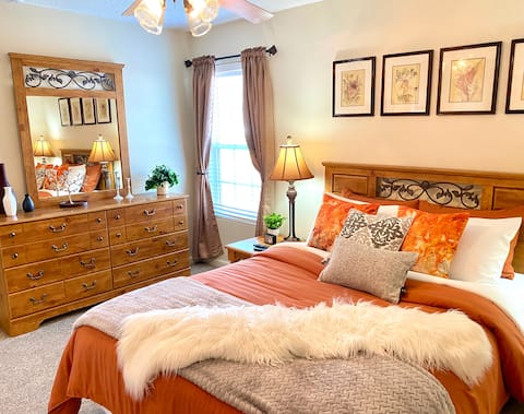 Spacious & comfy home in ultra-convenient location