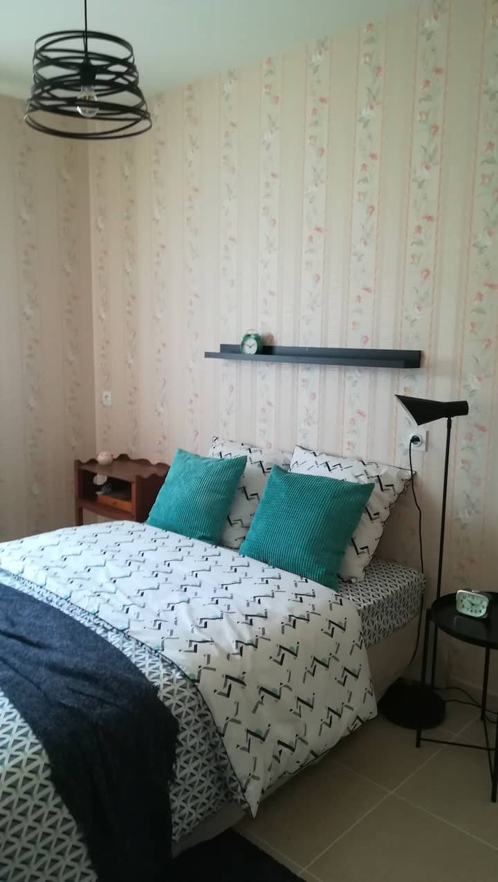 Soba s bračnim krevetom 140x200