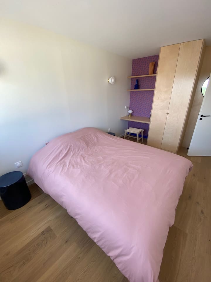 საძინებელი 1