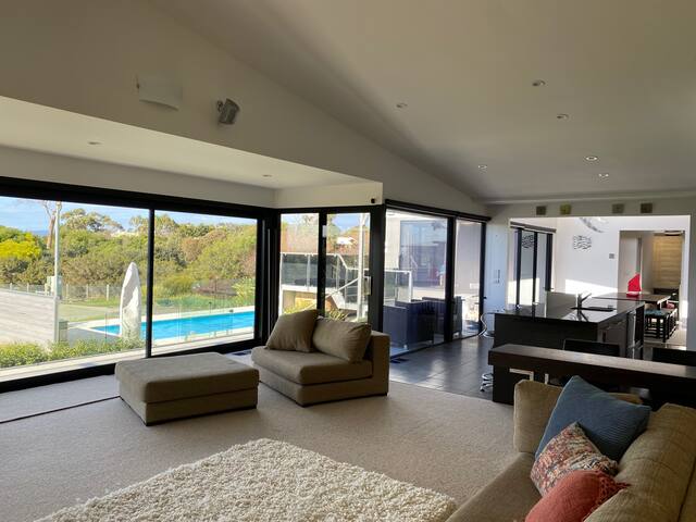 ‘SWANSEA’ at Swansea gallery image 4