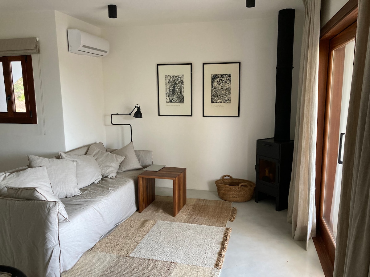 Top Airbnb: House with Stunning Sunset View at Cala Conta. in Sant Josep De Sa Talaia