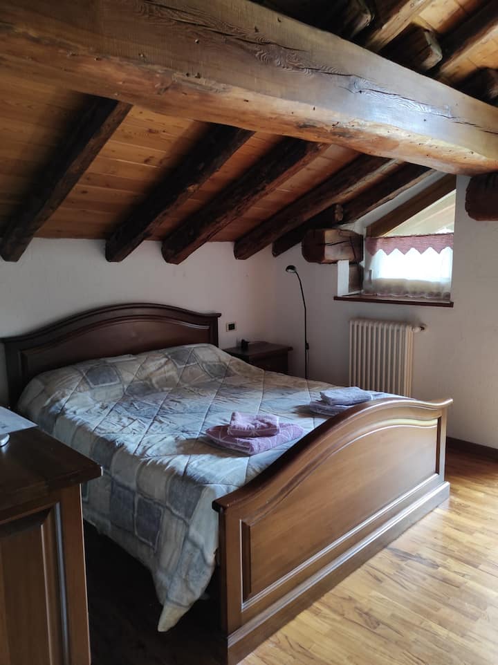 1 Double Bedroom