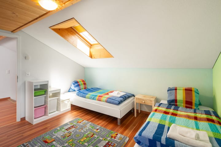 Spálňa č. 3 / druhé poschodie