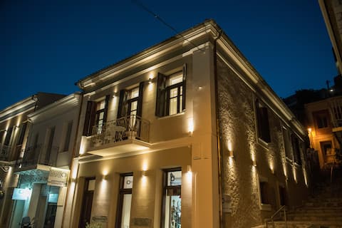 1571_SUITESA1 Apartment at the center of Nafpaktos