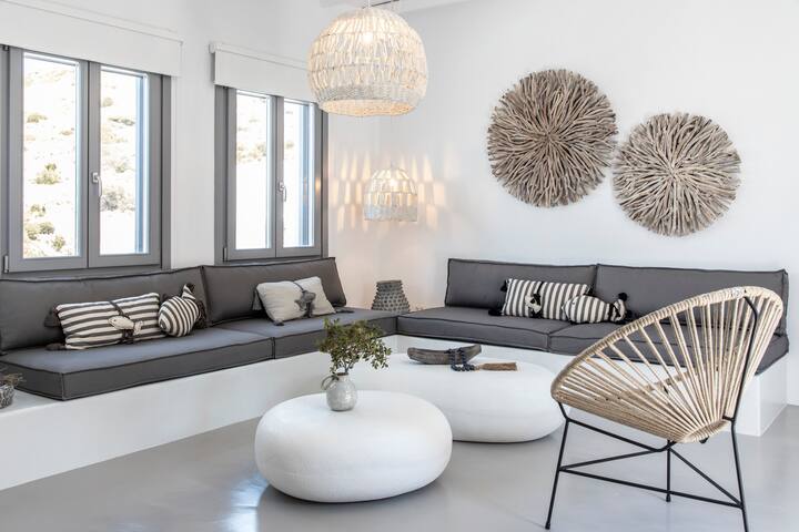 Nesea Sifnos – Villa Ioni gallery image 2