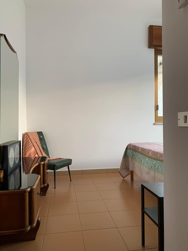 Bedroom 2
1 double bed, 2 windows, separate air conditioner