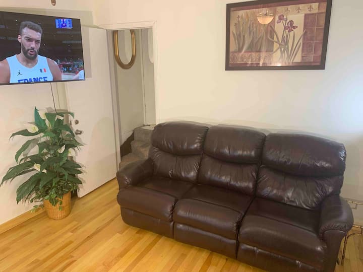 Lnsng 5 Bdrm, 2 Bth, Lndry, Walk Sparrow, <2 M Msu - Lansing, MI