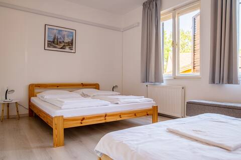 Premium house is for rent  with garden - 4 rooms