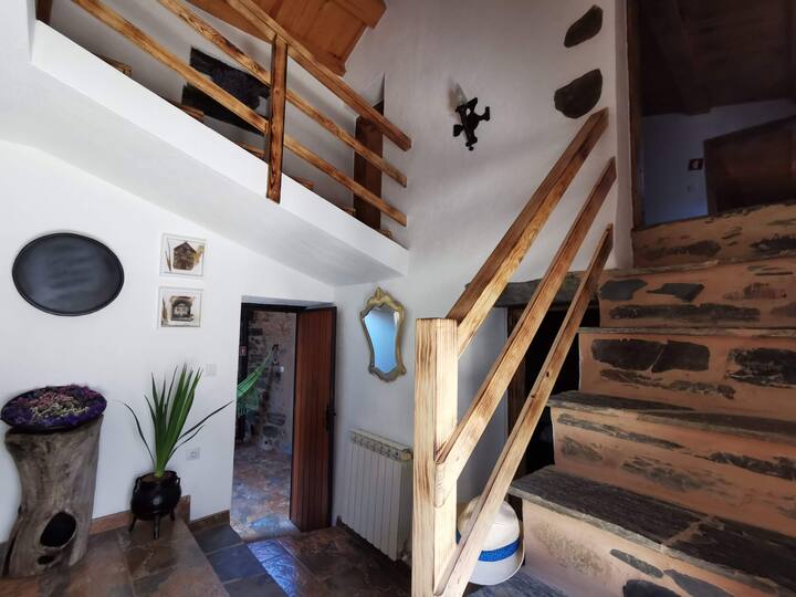 400 Year Old 3-bedroom Farmhouse Central Portugal - Isla de Madeira