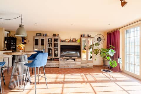 Top performing Airbnb: Luxury apartment on the Versilia coast in Massarosa