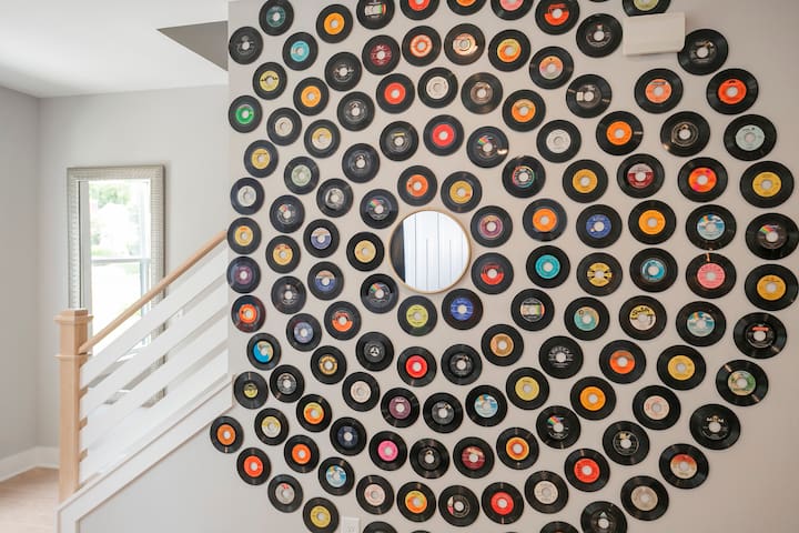 NEW East Nashville Townhouse – Close to downtown gallery image 2