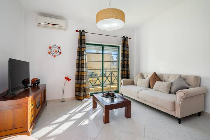 Apartamento Espaçoso - Downtown Faro - Faro