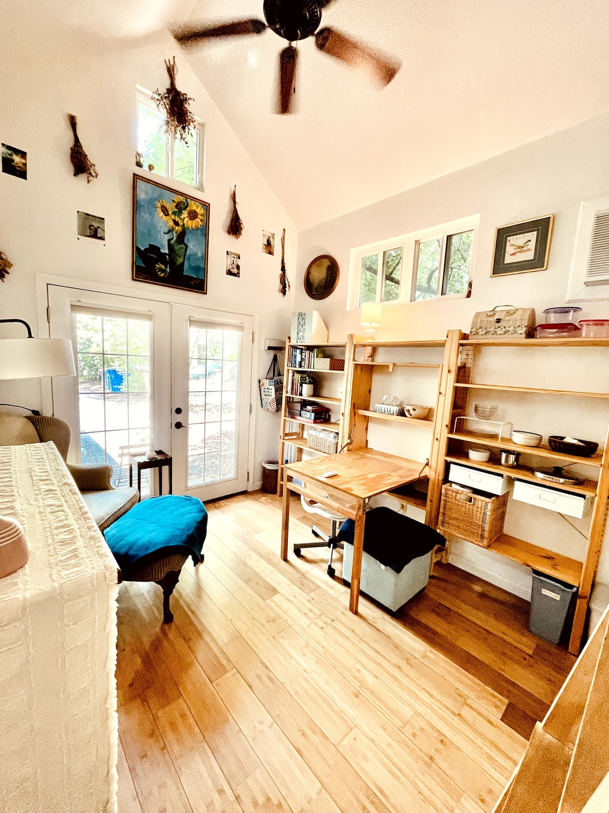 Magical Tiny Home • Hyde Park
