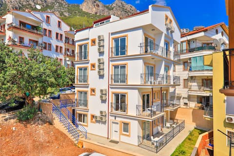 Sea View 1+1 Spacious Apartment Rooftop Grand