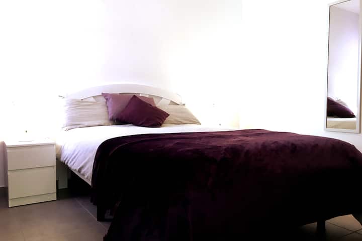 חדר שינה 1 מיטת קווין סייז