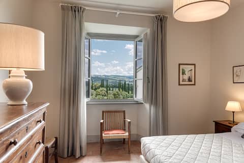 Top Airbnb: Il Casale di Villore, Poggibonsi, Siena, Tuscany, Cardisco Apt. in Poggibonsi