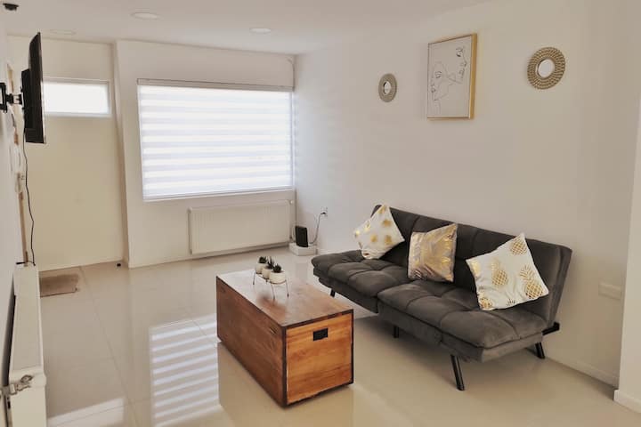 Casa Nueva, Excelente Ubicación. - Punta Arenas
