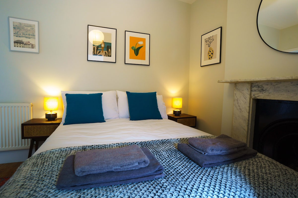 Slaapkamer 3 - tweepersoonsbed, met eigen badkamer