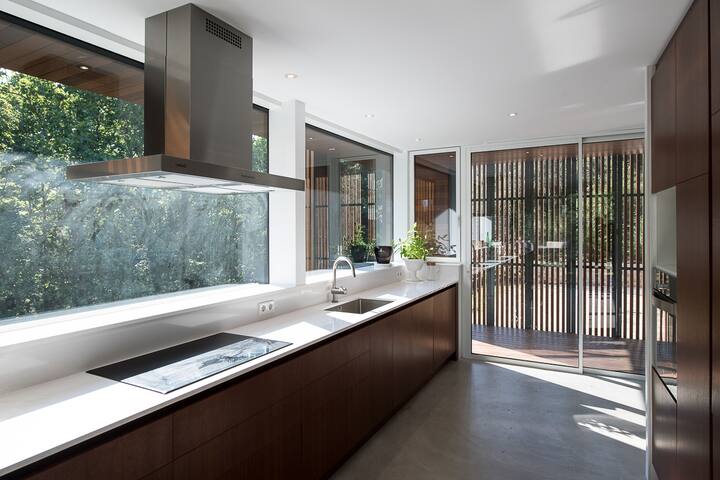 Beautiful Secluded Catalan Farmhouse with Pool gallery image 4