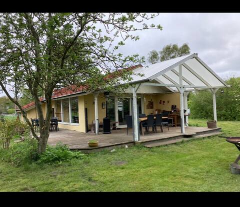Cottage, close to beach & nature pearl Enebærodde.
