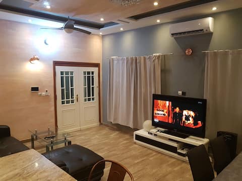 Stunning condominium, parking space
